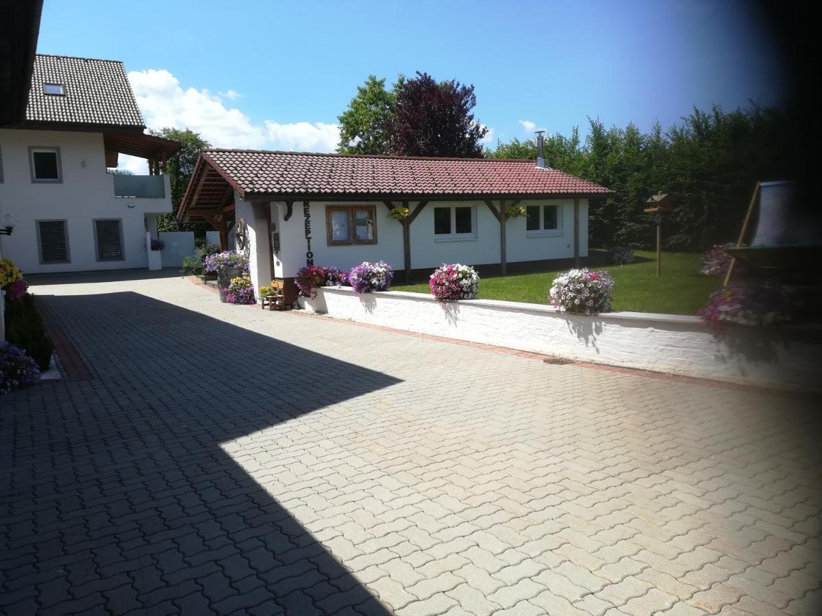 Tischlmuehle Appartements & Mehr Грёбминг Экстерьер фото